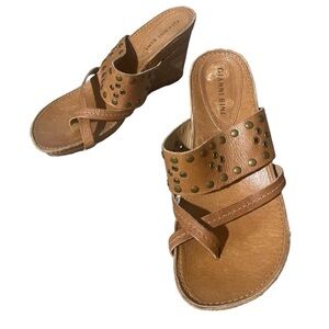 Gianni Bini Sandals Sz 6 Wedge Leather Brown